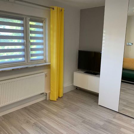 Siemianowice Śląskie Comfortable Studio Only 20 Minutes From International Conference Center Katowice Best Place For Wuf2022 Eec Tnf Off Etc מראה חיצוני תמונה