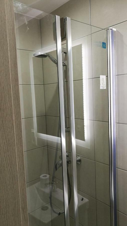 Siemianowice Śląskie Comfortable Studio Only 20 Minutes From International Conference Center Katowice Best Place For Wuf2022 Eec Tnf Off Etc מראה חיצוני תמונה